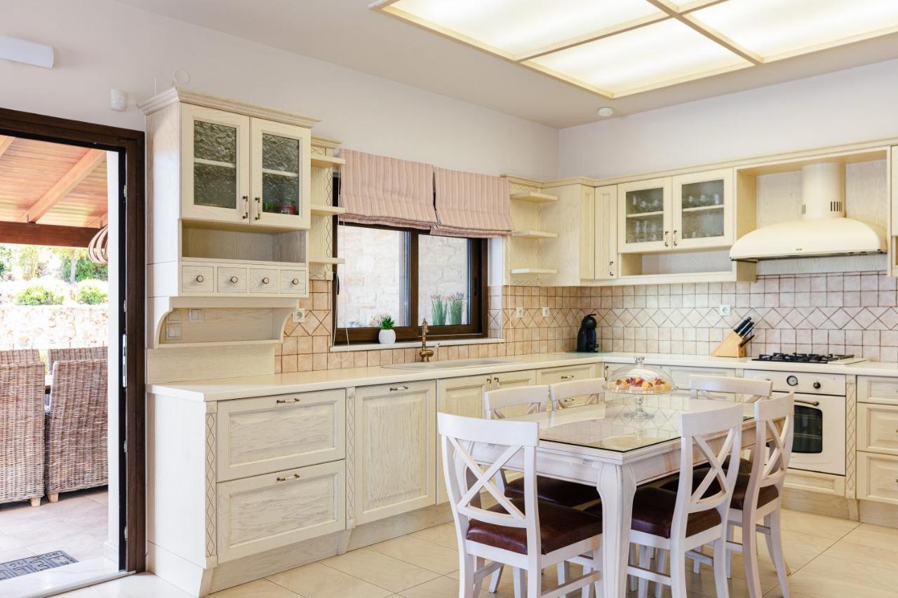 Villa Golden Hill Χανιά Εξωτερικό φωτογραφία